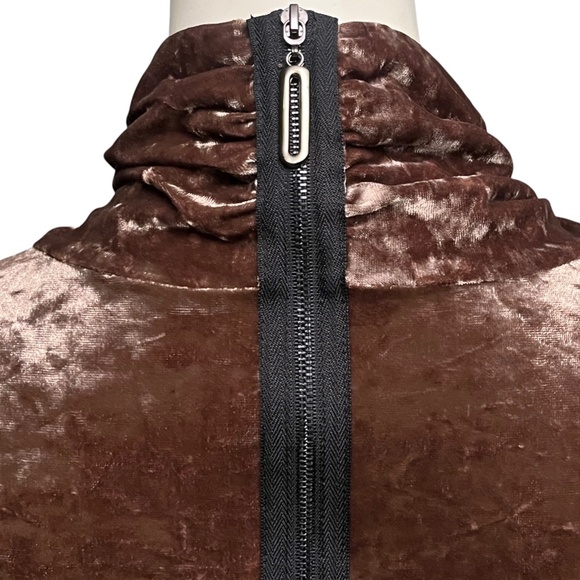 IC By Connie K Collection Brown Black Crushed Velvet Asymmetric Tunic Top L NWT - Picture 5 of 12